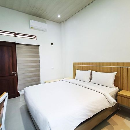Hometown Residence Bandar Lampung Exterior photo