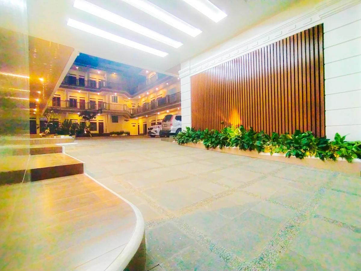 Hometown Residence Bandar Lampung Exterior photo
