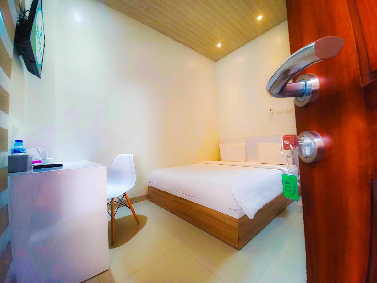 Hometown Residence Bandar Lampung Exterior photo