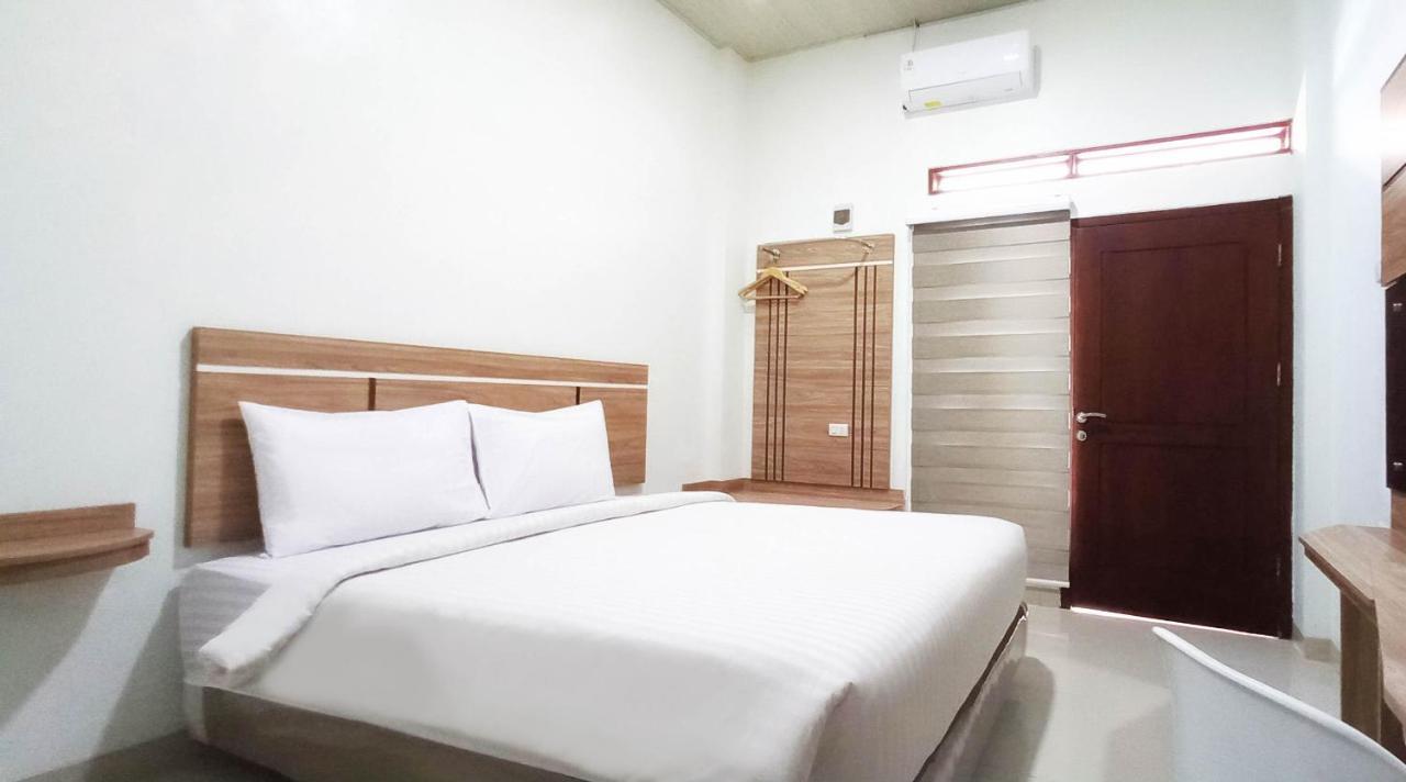 Hometown Residence Bandar Lampung Exterior photo