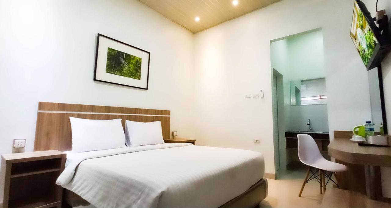 Hometown Residence Bandar Lampung Exterior photo