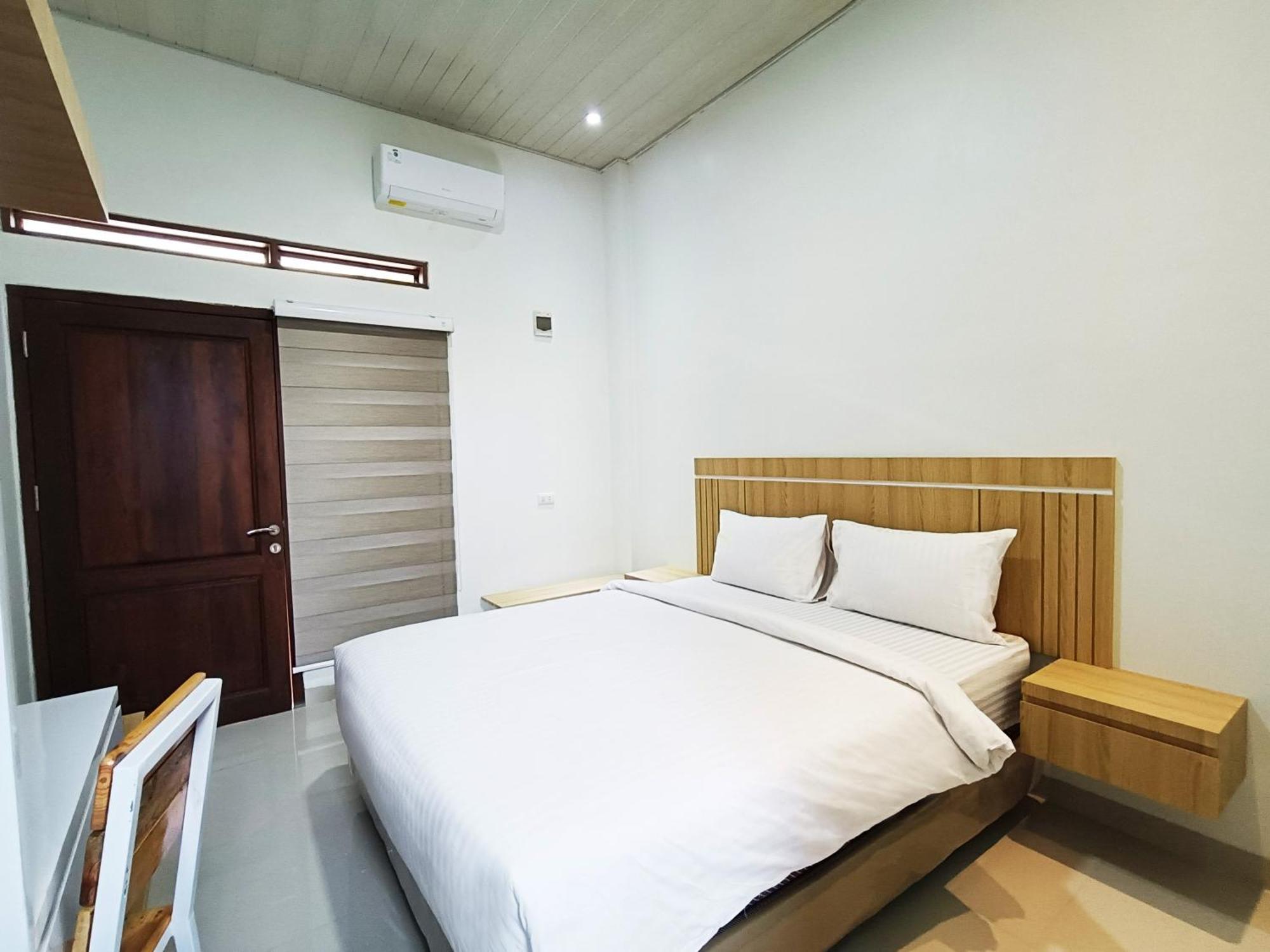 Hometown Residence Bandar Lampung Exterior photo